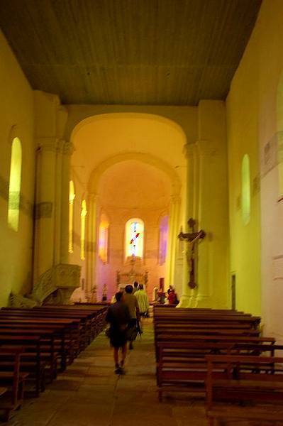 Dampierre <p>L'intérieur.</p>