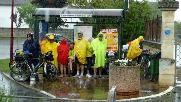 <p>Dehors c'est moins clément.</p>