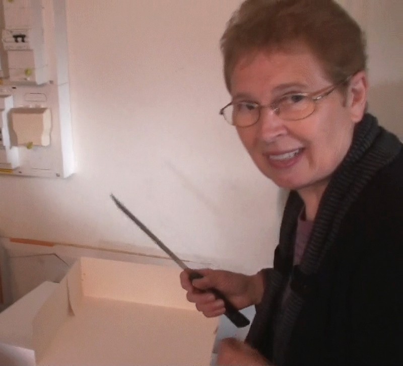 Dame Joëlle <p>Dont nous fîmes enfin la connaissance</p>